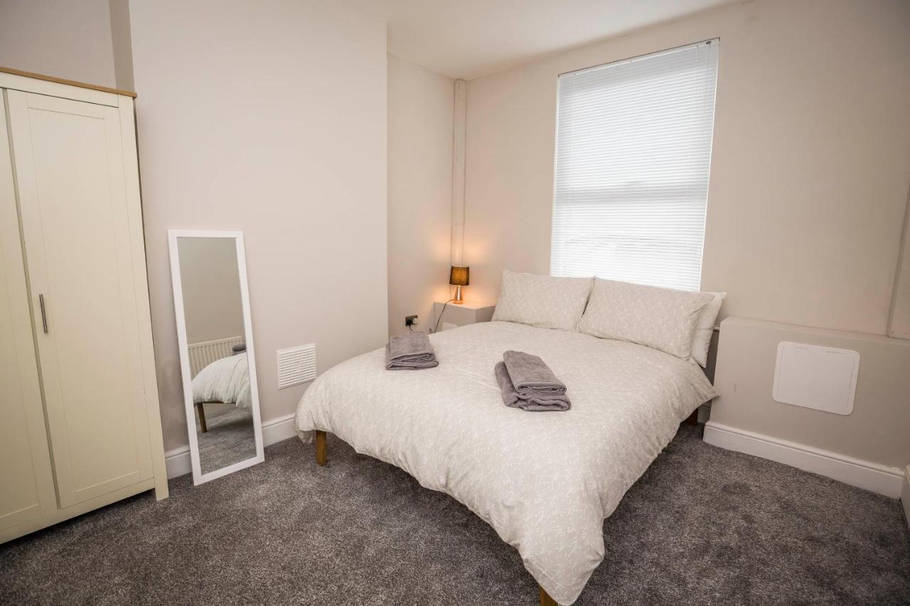 Spacious, Modern 4 Bed House Close To City Centre Chester Exterior foto